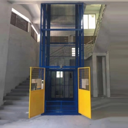 液壓升降貨(huò)梯